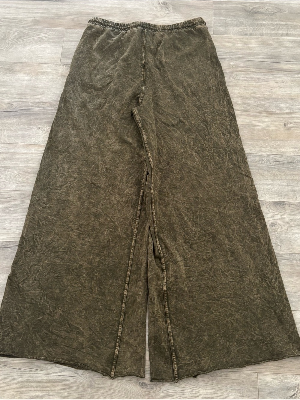 Three Bird Nest Relaxing Robin Wide Leg Pant New Olive Green sz XL - Picture 8 of 10
